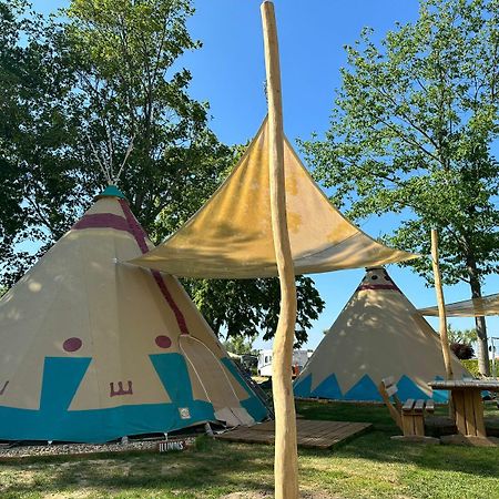 Tipi Ottawa Apartment Falkenburg Exterior photo